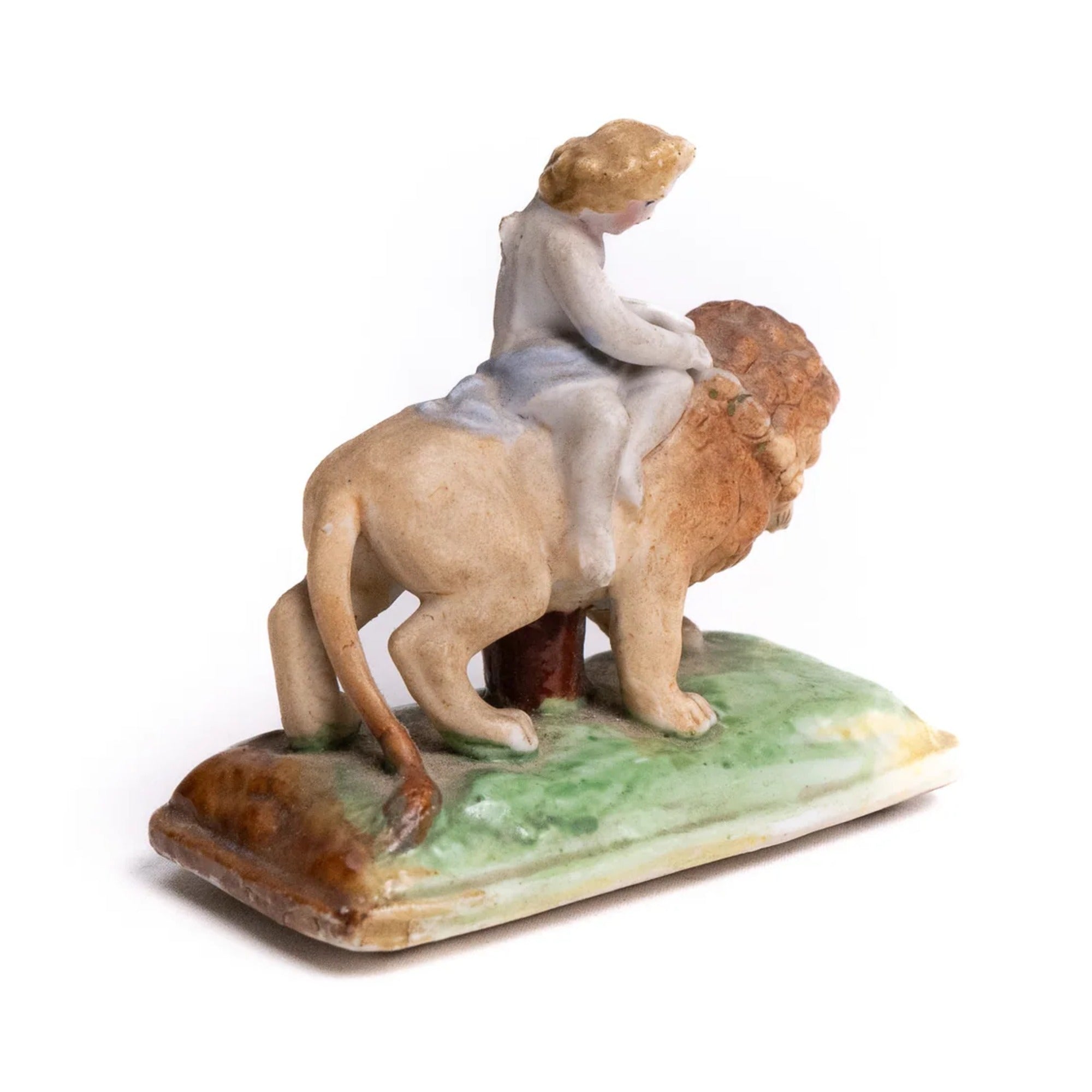 Victorian Pearlware Match-Striker Lid with Cupid on Lion